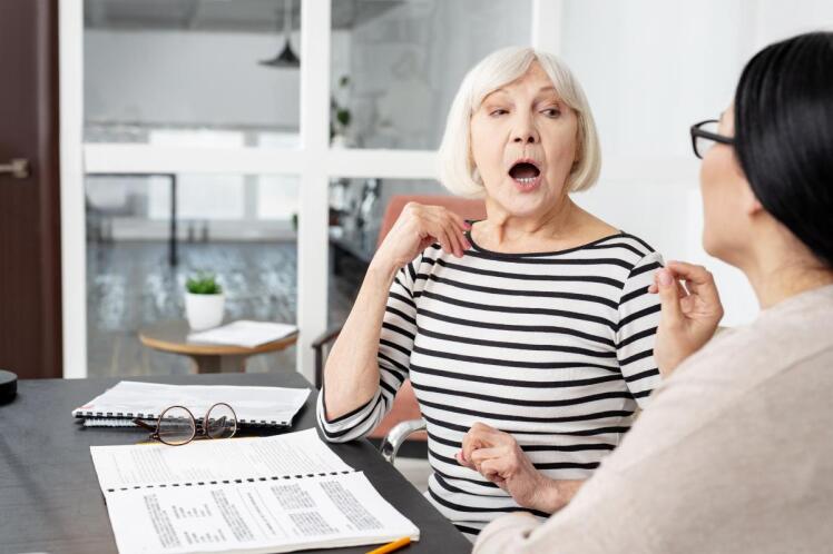 گفتاردرمانی در منزل | خدمات تخصصی گفتاردرمانی و بلع در منزل شما (تهران، کرج و حومه)